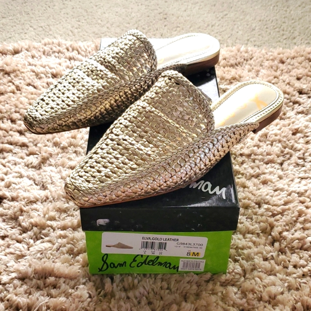 Gold woven mules